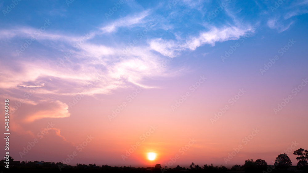 Fototapeta premium sunset in the sky