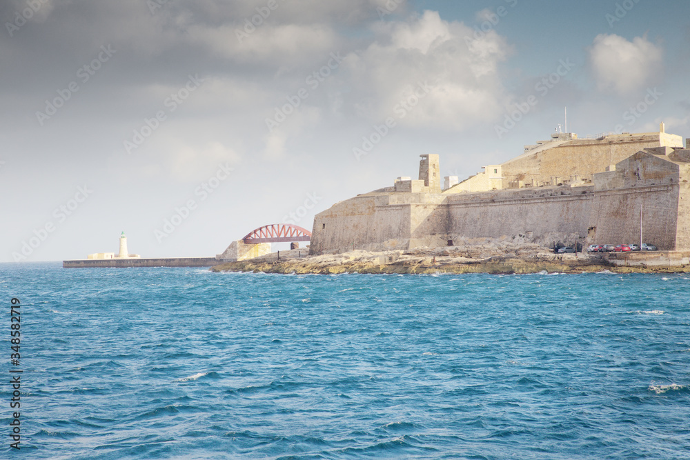 Valletta breakwater lighthouse and bridge