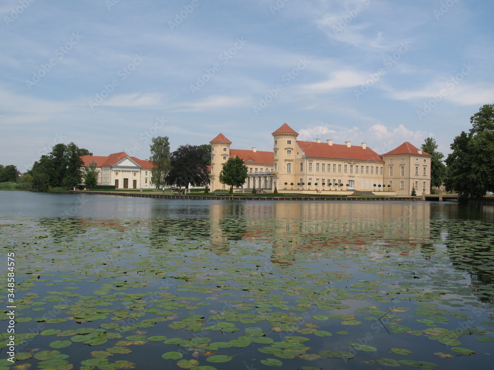 Grienericksee Schloss Und Schlosspark Bzw Schlossgarten Rheinsberg grienericksee-schloss-und-schlosspark-bzw-schlossgarten-rheinsberg