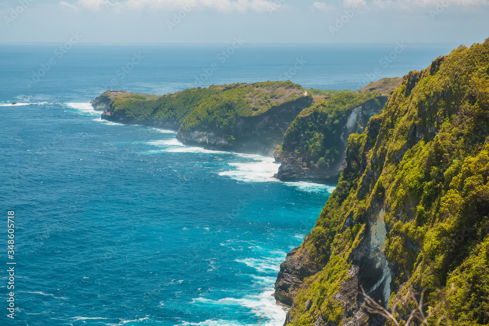Manta point with blue ocean and cliff in Nusa Penida