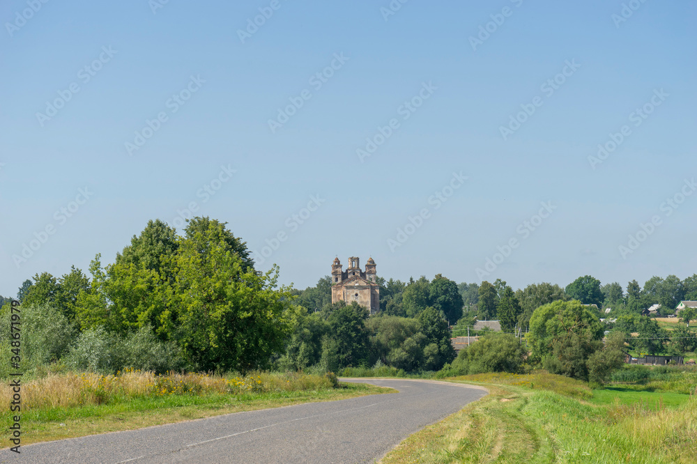 Fototapeta premium Ruins of the Dominican Church of St. Anthony in Knyazhycy, Belarus