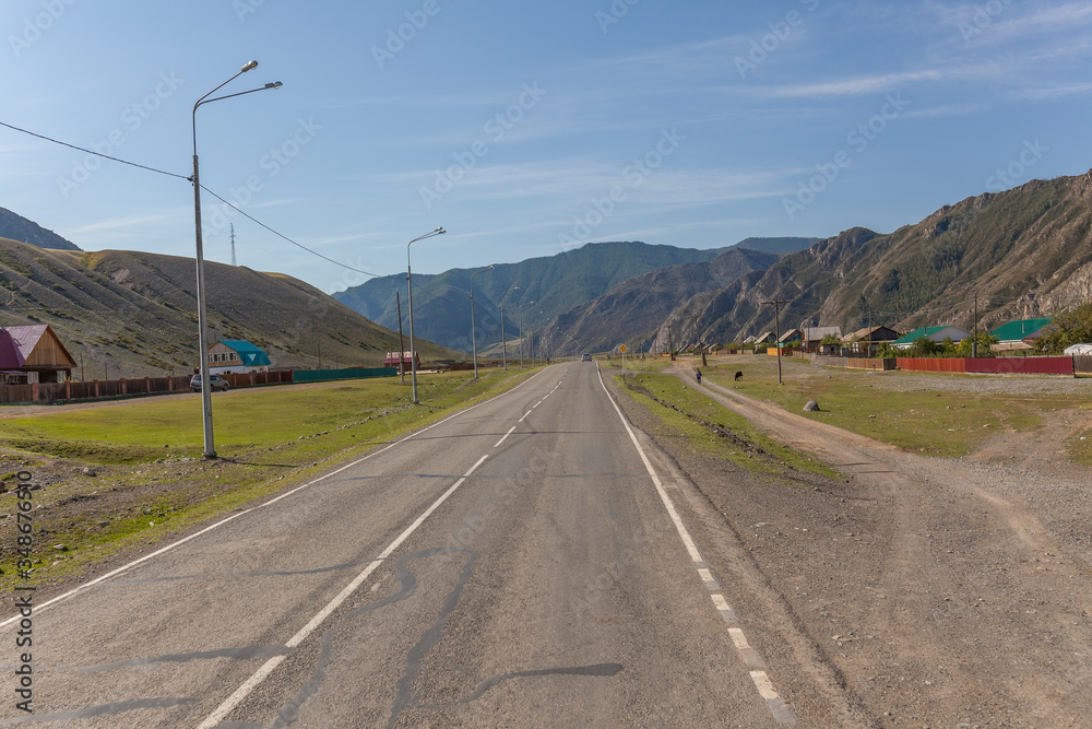 road to Altai Mountains, Altai region, Siberia, Russia.