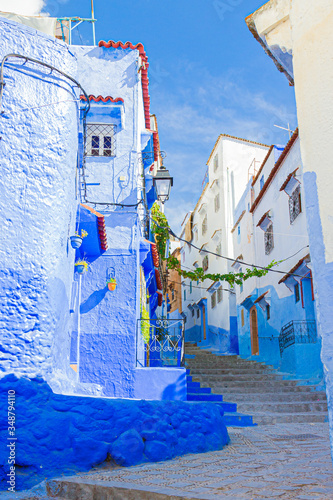 Chefchaouen, Morocco. Empty street in medina of Blue city © Вера Тихонова