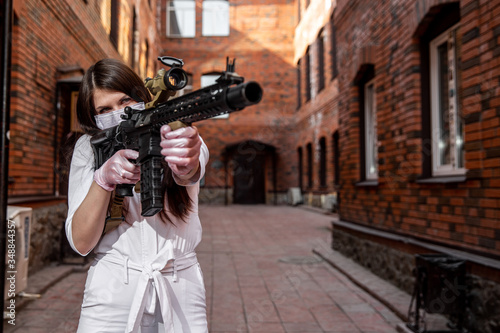 Wallpaper Mural doctor in a medical mask on the street Torontodigital.ca
