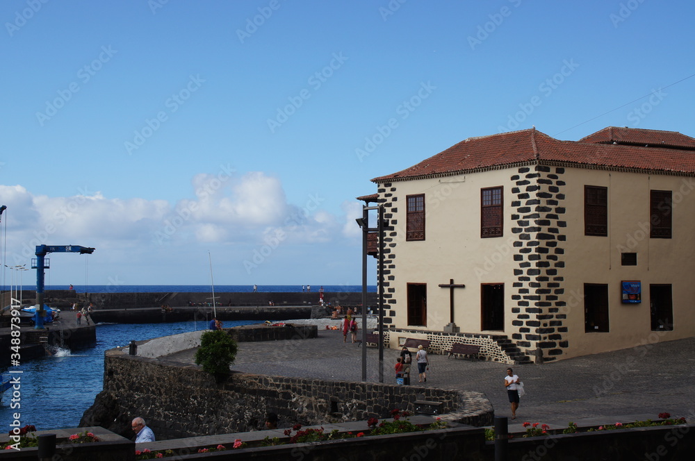 landscape of the Spanish port city of Puerto de la Cruz on the Canary island of Tenerife