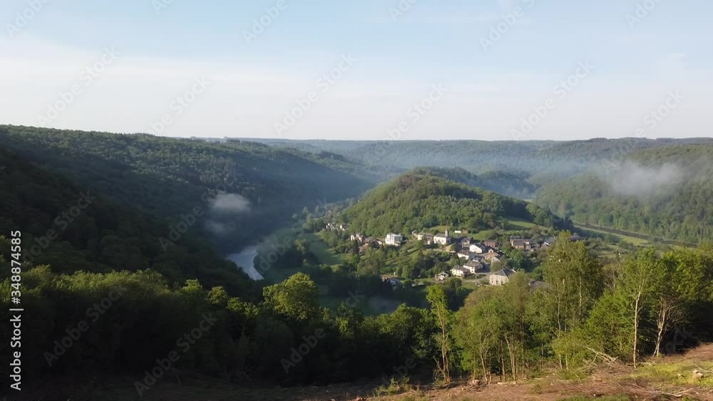 Belgique Wallonie Semois Ardenne Frahan Rochehaut riviere