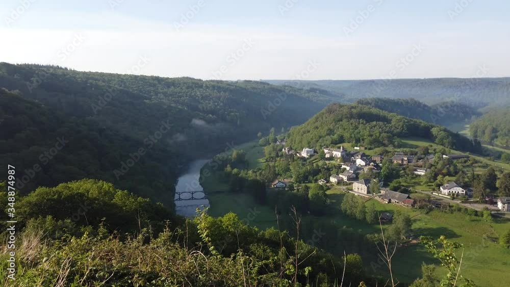 Belgique Wallonie Semois Ardenne Frahan Rochehaut riviere