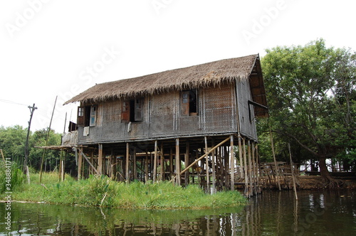 Casas flotantes en birmania © xavier