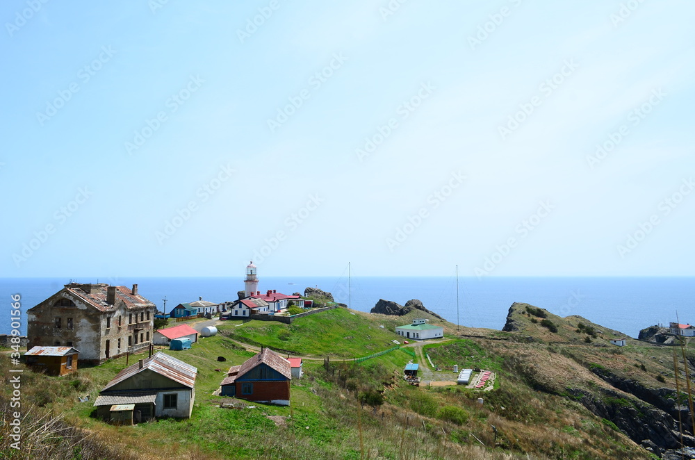 Fototapeta premium house on the hill