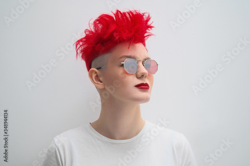 Εκτύπωση καμβά Portrait of a cool fashionable modern young girl