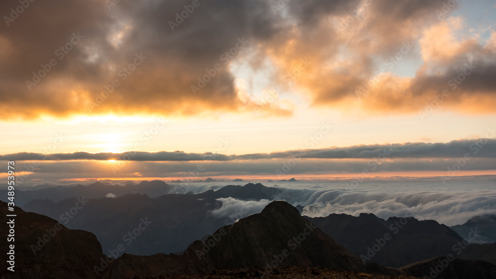 Fototapeta premium Sunset in Montclam Pyrenees
