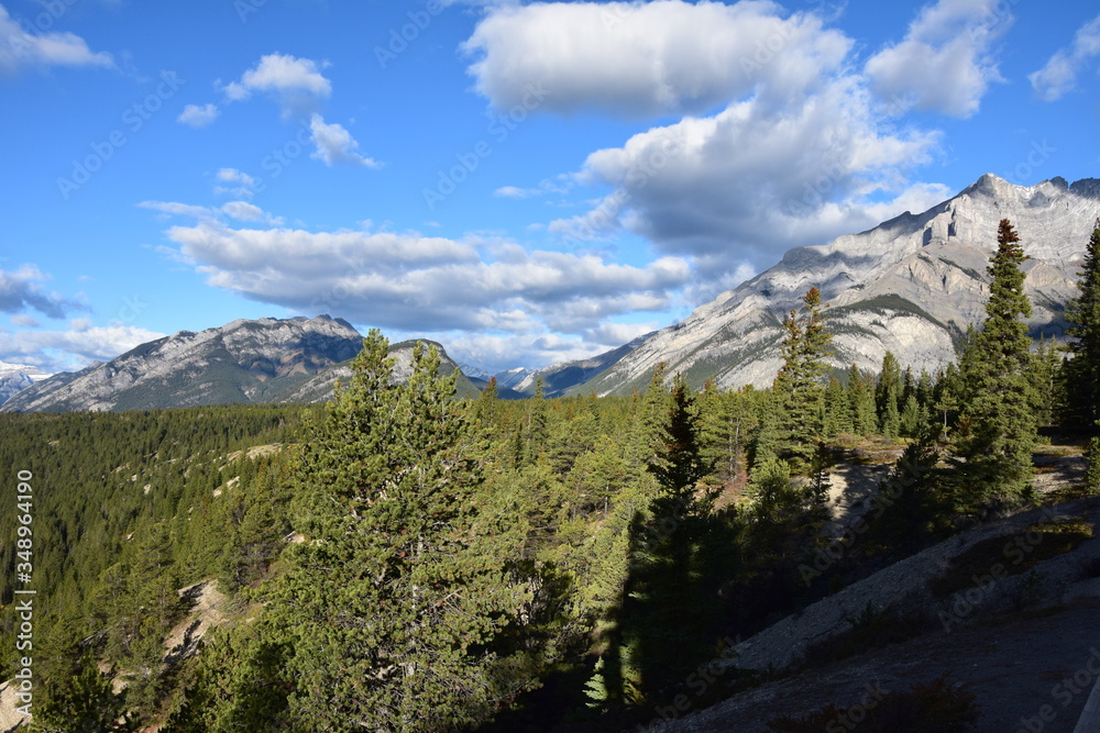 Obraz premium Views of Canada - national park Banff and Lake Louise.