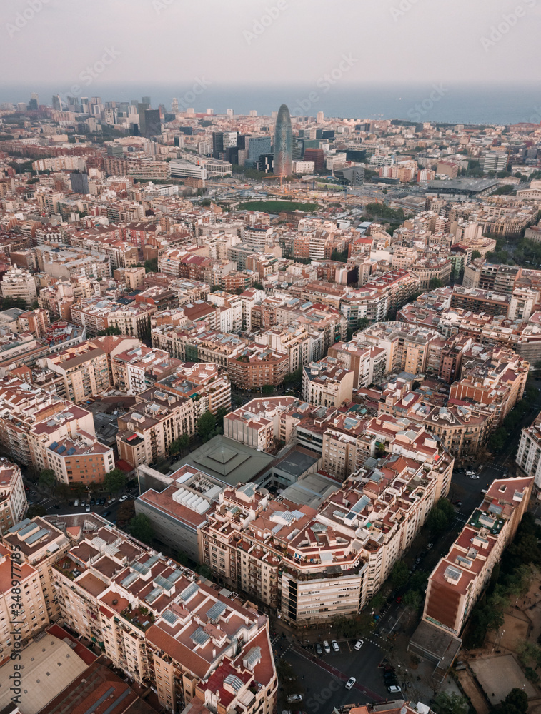 Obraz premium Barcelona street aerial view with beautiful patterns 