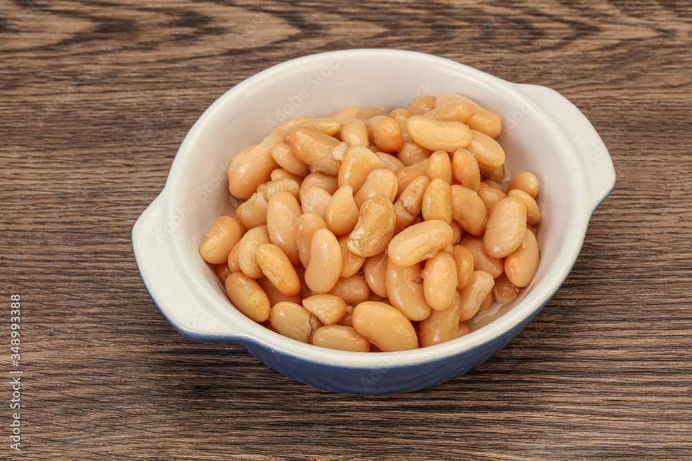 White beans kidney in the bowl White beans kidney in the bowl