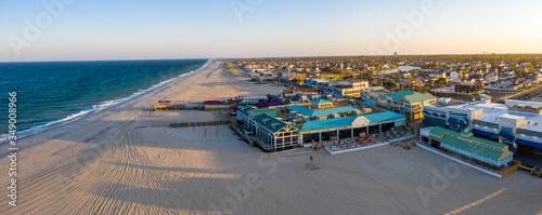 Fényképezés Aerial Drone of Point Pleasant Sunset During Pandemic