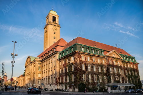 berlin, deutschland - historisches rathaus spandau