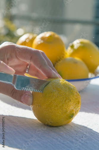 Lemons (vitamin c) 