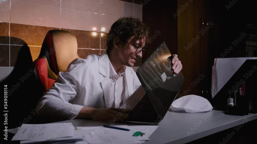 Crazy nervous the doctor is looking for on the desktop documents Crazy nervous the doctor is looking for on the desktop documents