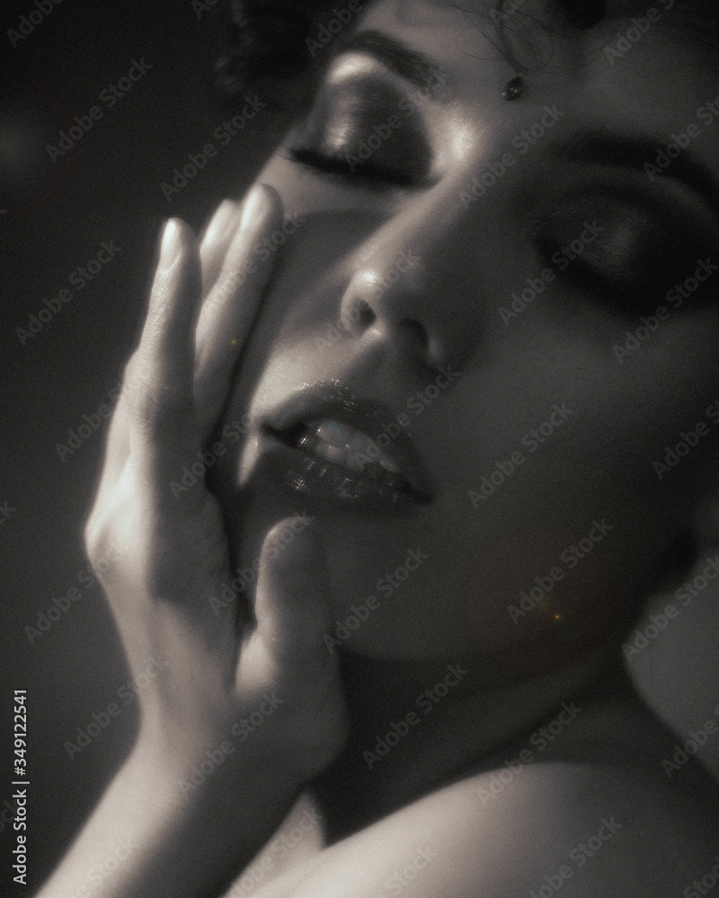 Third eye seduction Third eye seduction