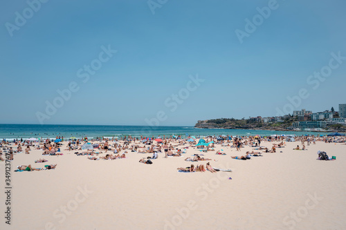 Busy Bondi Beach on a sunny day. Sydney, Australia. © Trung Nguyen
