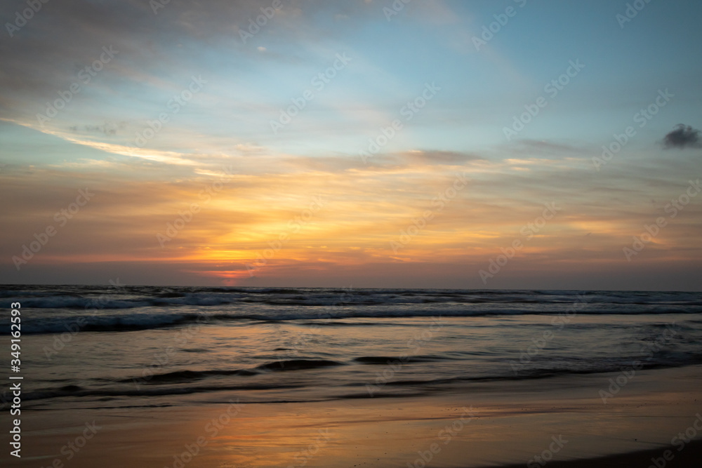 Sonnenuntergang am Strand von Bentota