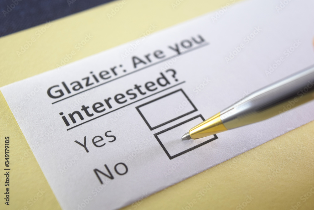 One person is answering question about glazier. One person is answering question about glazier.