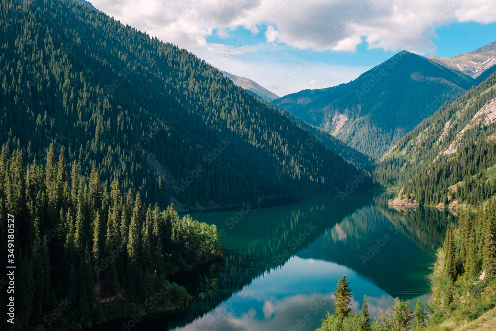 Fototapeta premium Amazing high-mountain crystal lake in Kazakhstan