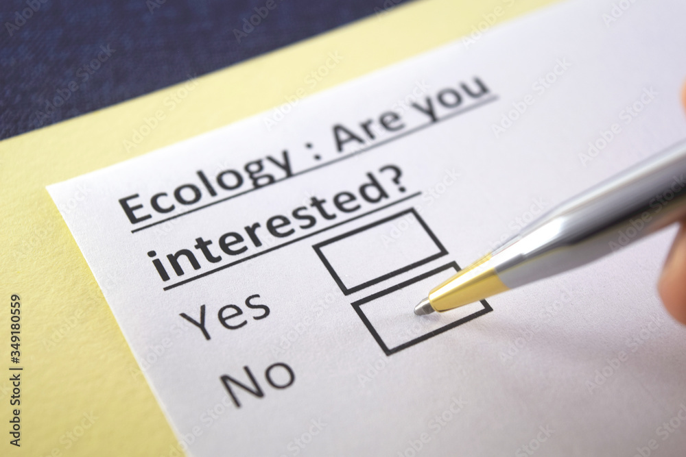 One person is answering question about ecology. One person is answering question about ecology.
