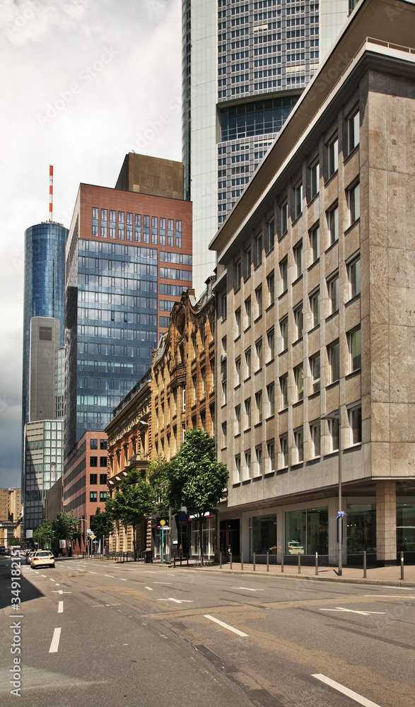 Obraz premium Main Tower in Frankfurt am Main. Germany