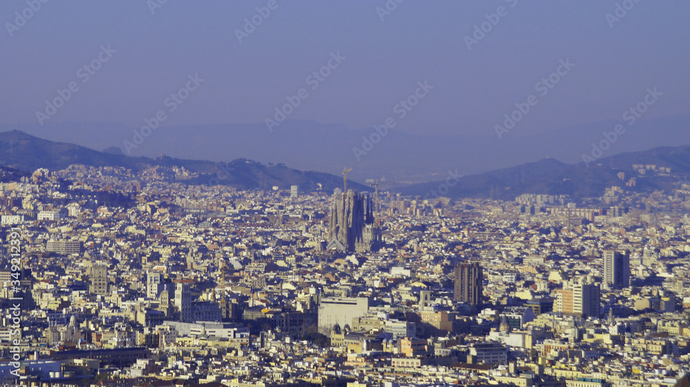 Obraz premium View of Barcelona from Montjuic. Church Sagrada Familia from above, in the city center.