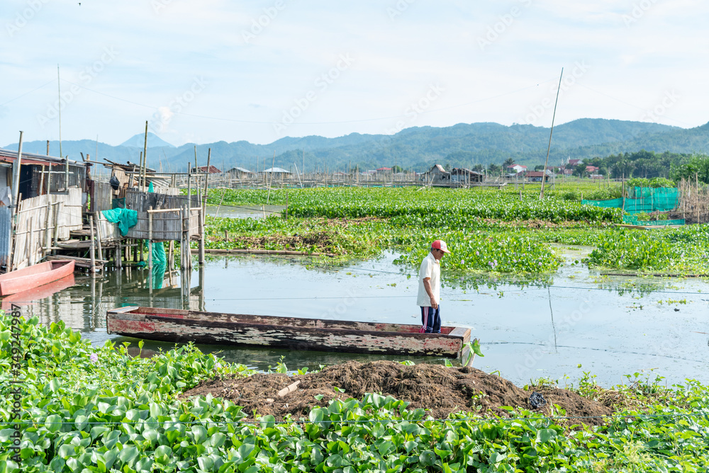 Obraz premium North Sulawesi, Tondano lake and minahasa region