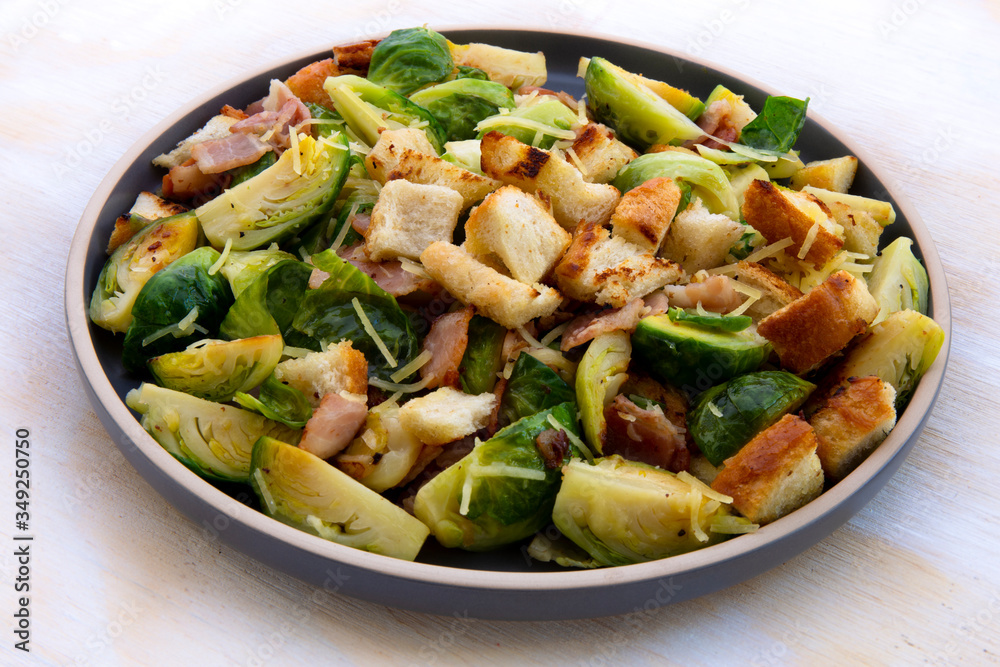 Roasted Brussel Sprouts, Bacon and Croutons Roasted Brussel Sprouts, Bacon and Croutons