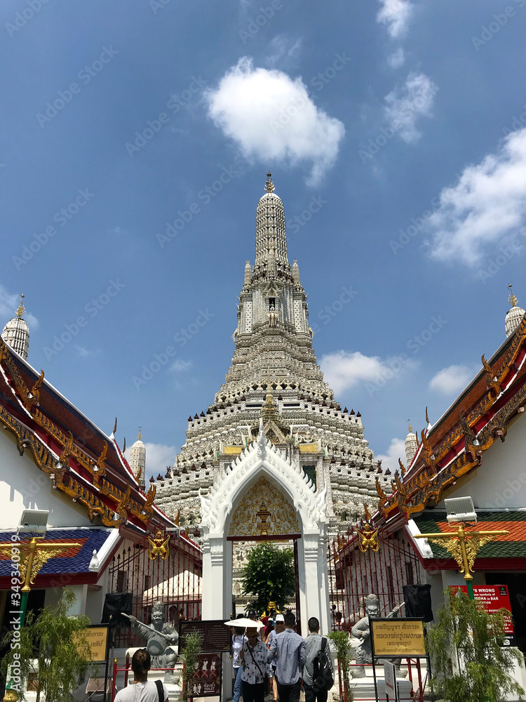 Wat Rakhang Khositaram  angkok thailand