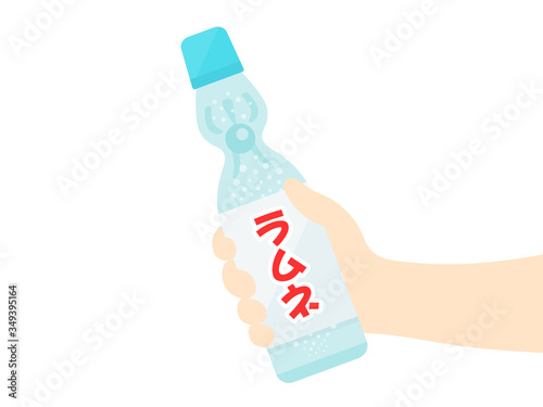 ラムネソーダを持つイラスト