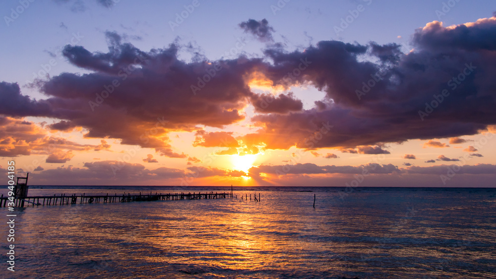 Fototapeta premium Sunrise Mahahual Mexico Sunrise