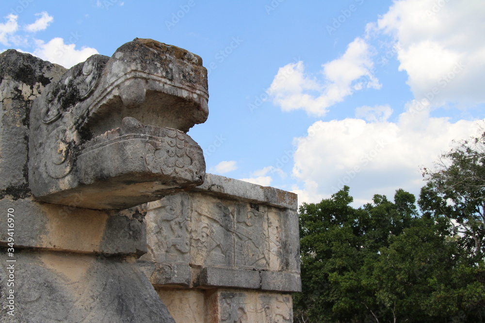 ancient mayan ruins