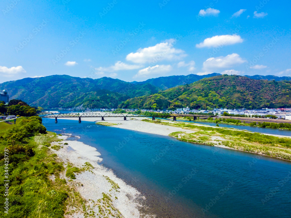 Fototapeta premium d:ドローンにて仁淀川