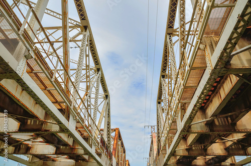 鉄橋 © peia