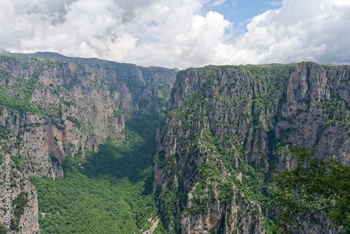 Griechenland - Vikos Schlucht - Aussichtspunkt Oxia photo