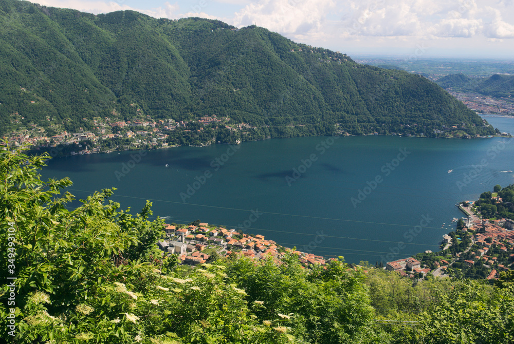 overview of Lake Como, Lombardy, Italy 