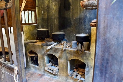 The old life.
The kitchen of old style.