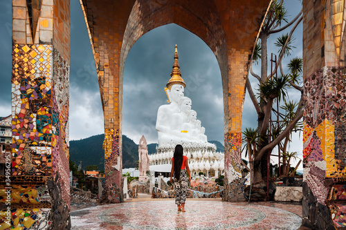 Photography Traveler woman looking awesome Thailand temple in Asia, Popular famous landmark