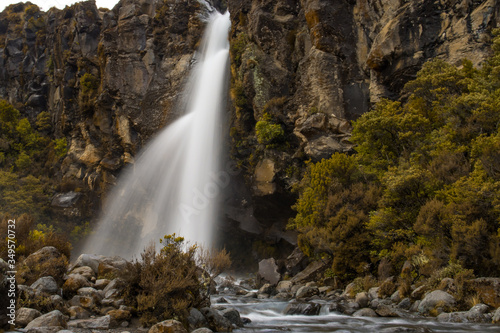 Fototapeta Naklejka Na Ścianę i Meble -  Taranaki Wasserfall, Wasserfall, Tongariro Nationalpark, Nordinsel, Neuseeland