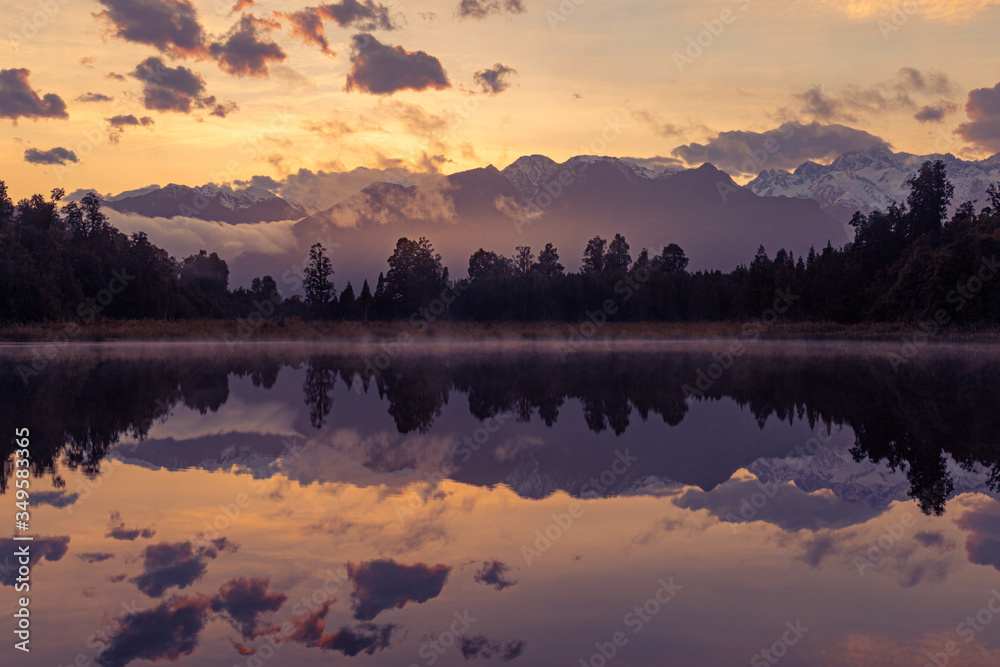 Fototapeta premium Lake Matheson Mount Cook