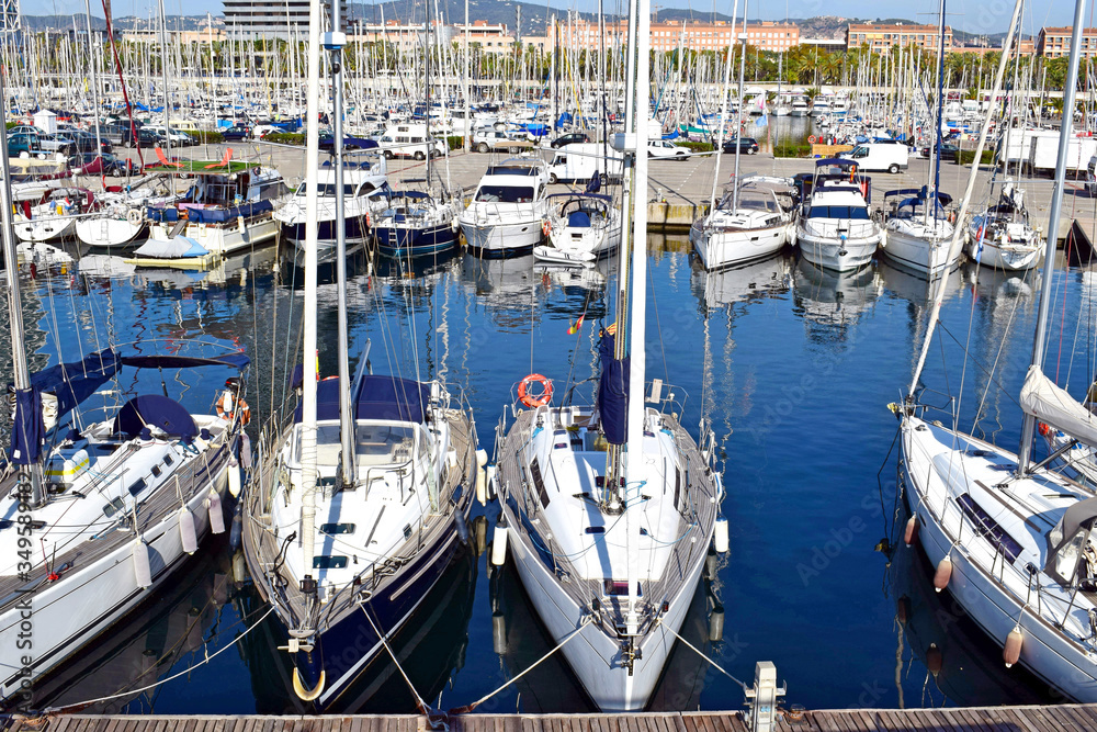 Obraz premium Edificios modernos en Barcelona Cataluña España