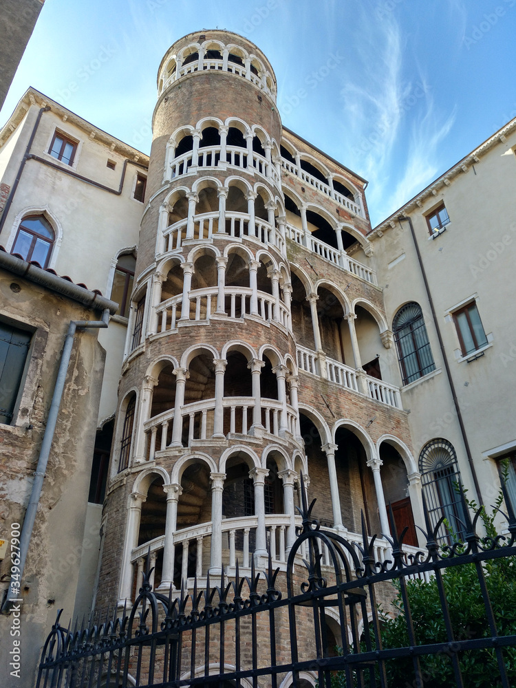 Edificio Venecia