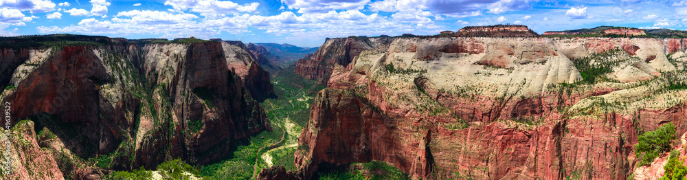 Panoramic view of Zion national park