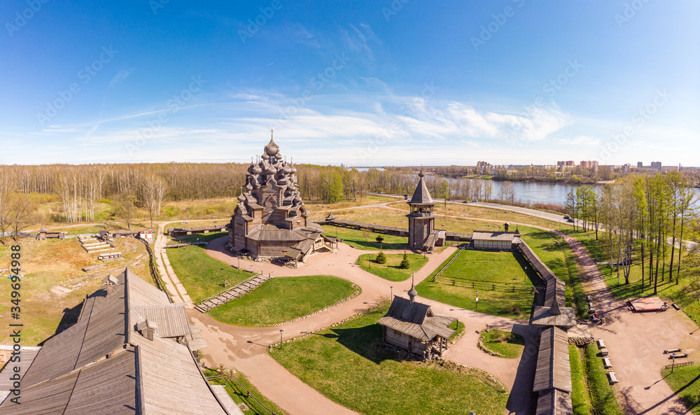 Φωτογραφία Beautiful Aerial view to traditional Russian village with orthodox wooden chapel and bell tower in Bogoslovka manor