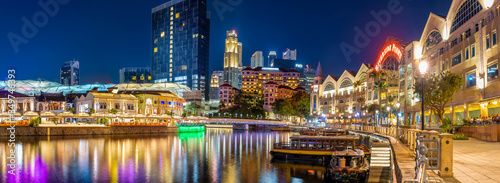 Fotografie Colorful of Clarke Quay in downtown Singapore at night