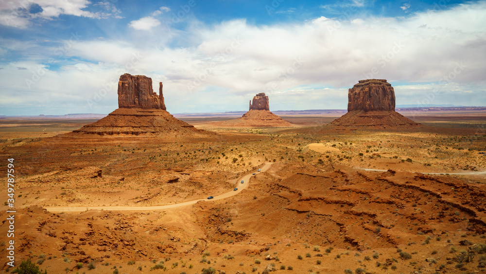 the scenic drive in the monument valley, usa the scenic drive in the monument valley, usa